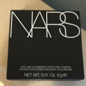 NARS Soft Matte Advanced Perfecting Powder in Black Case. NIB.  Color:Bay ✨️2/25